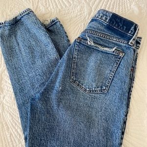 A&F the mom high rise